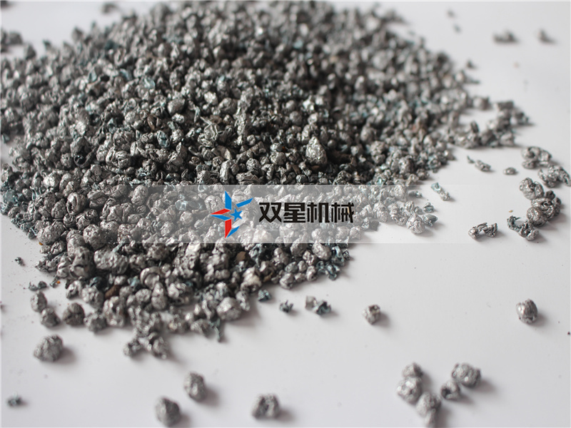 金屬破碎機(jī)破碎物料